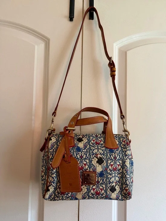 Dooney & Bourke Snow White Disney Rare Small Satchel Leather Purse Handbag - Picture 2 of 13